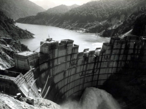 日本の経済成長を支えた黒部川第四発電所、通称くろよん建設ストーリー